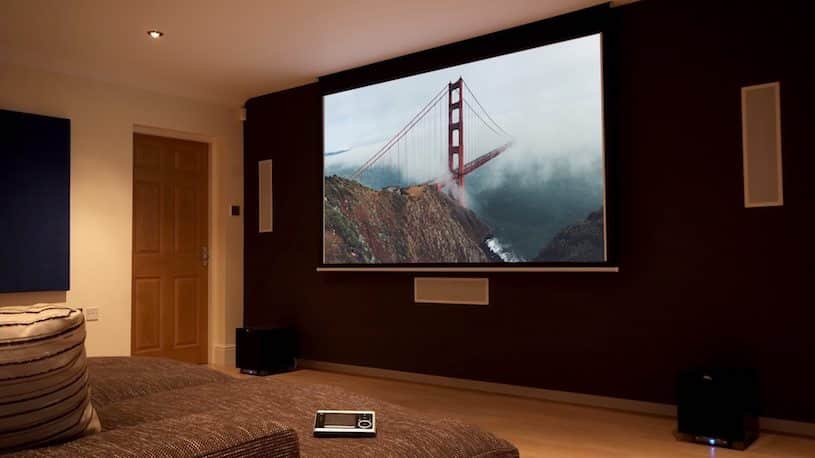 How To Hang A Projector Screen